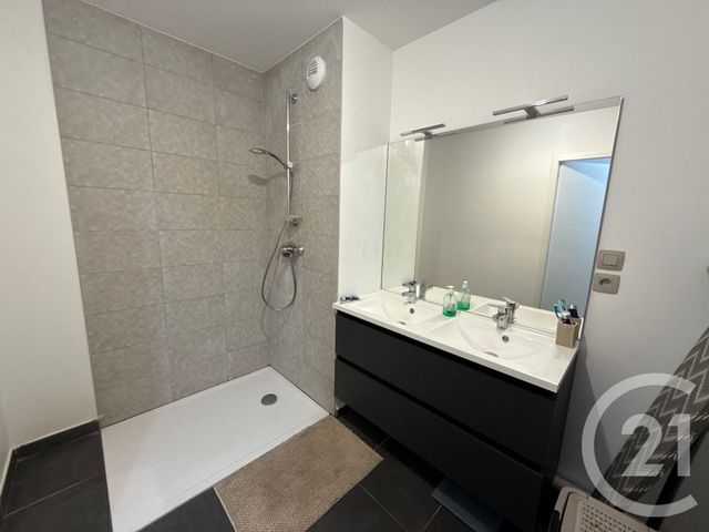 Appartement à vendre - 3 pièces - 75.8 m2 - ST ETIENNE - 42 - RHONE-ALPES - Century 21 Seux Immobilier