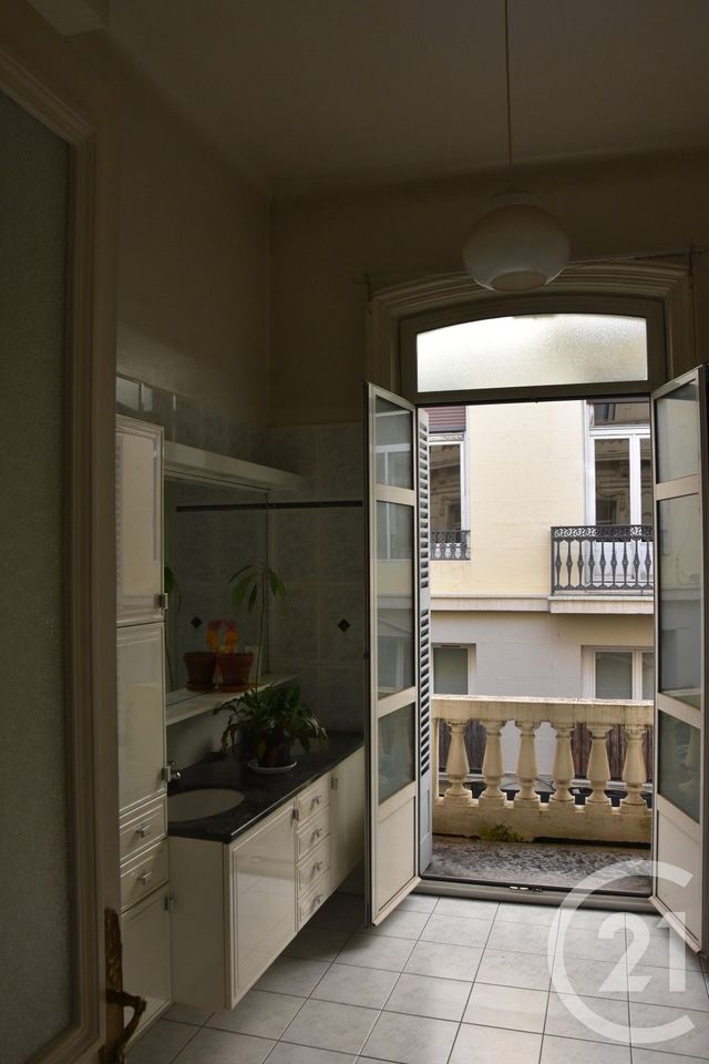 Appartement F3 à vendre - 2 pièces - 70.0 m2 - ST ETIENNE - 42 - RHONE-ALPES - Century 21 Seux Immobilier
