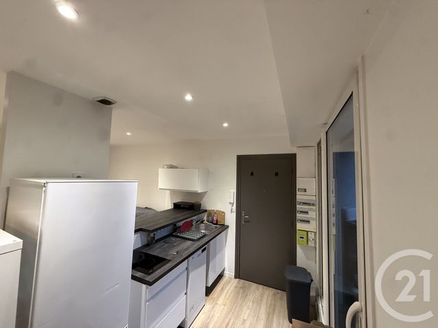 Appartement F3 à louer - 3 pièces - 36.0 m2 - ST ETIENNE - 42 - RHONE-ALPES - Century 21 Seux Immobilier