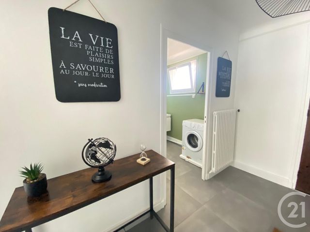 Appartement T2 à louer - 2 pièces - 52.83 m2 - ST ETIENNE - 42 - RHONE-ALPES - Century 21 Seux Immobilier