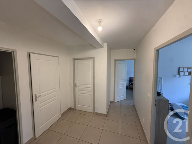Appartement F3 bis à louer - 3 pièces - 75.87 m2 - ANDREZIEUX BOUTHEON - 42 - RHONE-ALPES - Century 21 Seux Immobilier