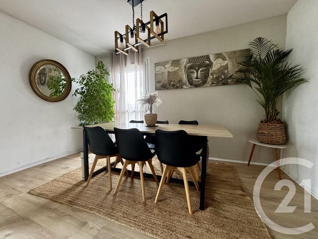 Appartement T4 à vendre - 4 pièces - 75.0 m2 - ST ETIENNE - 42 - RHONE-ALPES - Century 21 Seux Immobilier