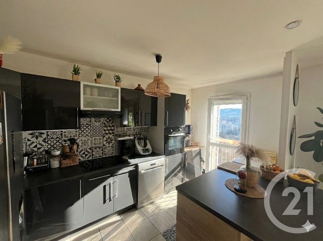 Appartement T4 à vendre - 4 pièces - 75.0 m2 - ST ETIENNE - 42 - RHONE-ALPES - Century 21 Seux Immobilier