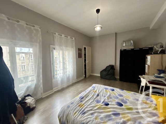 Appartement T2 à louer - 2 pièces - 69.74 m2 - ST ETIENNE - 42 - RHONE-ALPES - Century 21 Seux Immobilier