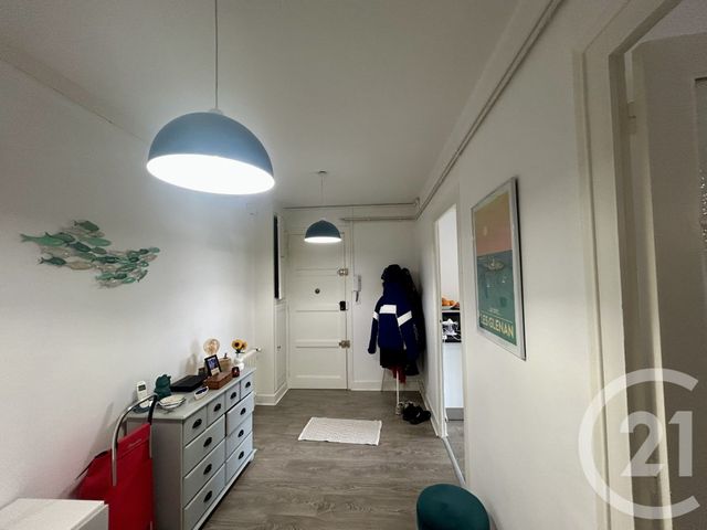 Appartement T2 à louer - 2 pièces - 69.74 m2 - ST ETIENNE - 42 - RHONE-ALPES - Century 21 Seux Immobilier