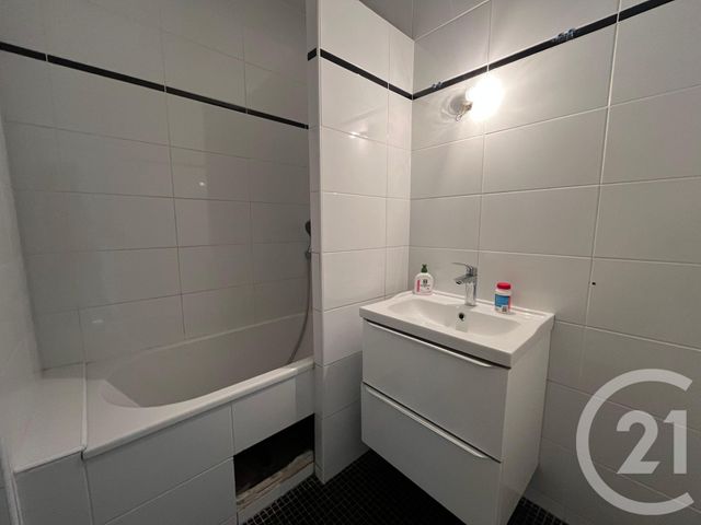 Appartement F4 à vendre - 5 pièces - 89.68 m2 - ST ETIENNE - 42 - RHONE-ALPES - Century 21 Seux Immobilier