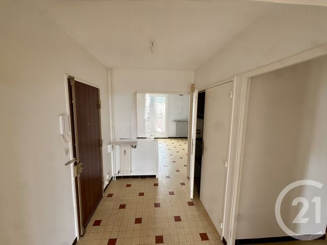 Appartement F4 à louer - 3 pièces - 67.95 m2 - ST ETIENNE - 42 - RHONE-ALPES - Century 21 Seux Immobilier