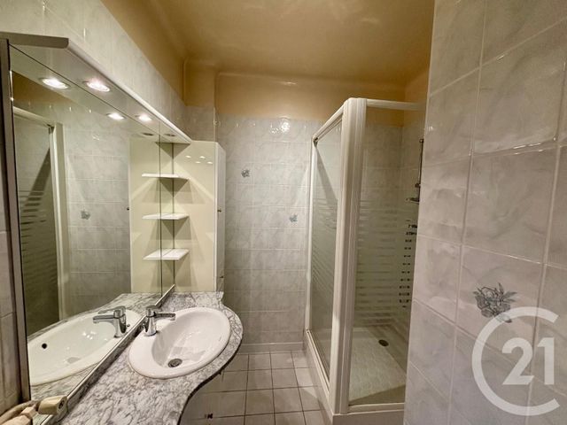 Appartement F3 à vendre - 3 pièces - 75.0 m2 - ST ETIENNE - 42 - RHONE-ALPES - Century 21 Seux Immobilier