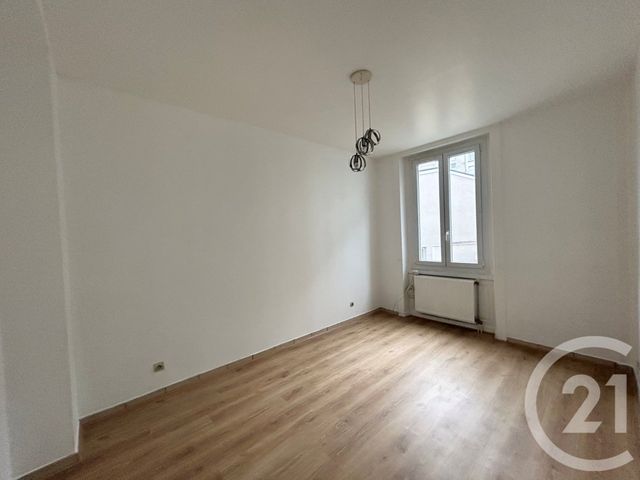 Appartement T3 à louer - 3 pièces - 66.01 m2 - ST ETIENNE - 42 - RHONE-ALPES - Century 21 Seux Immobilier