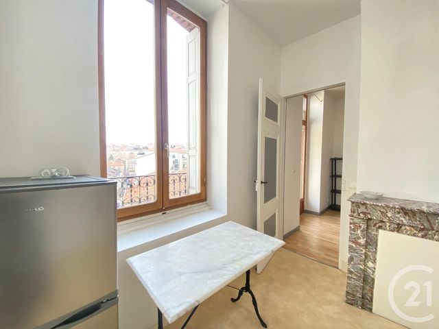 Appartement T3 à louer - 3 pièces - 35.67 m2 - ST ETIENNE - 42 - RHONE-ALPES - Century 21 Seux Immobilier