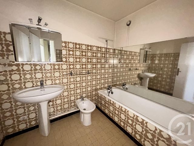 Appartement F4 à vendre - 4 pièces - 107.0 m2 - ST ETIENNE - 42 - RHONE-ALPES - Century 21 Seux Immobilier