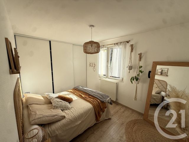 maison à louer - 4 pièces - 64.0 m2 - ST GENEST LERPT - 42 - RHONE-ALPES - Century 21 Seux Immobilier