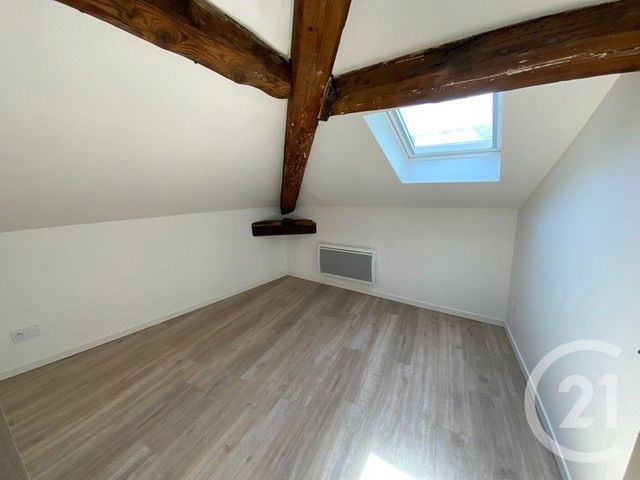 Appartement T3 à louer - 3 pièces - 31.5 m2 - ST ETIENNE - 42 - RHONE-ALPES - Century 21 Seux Immobilier