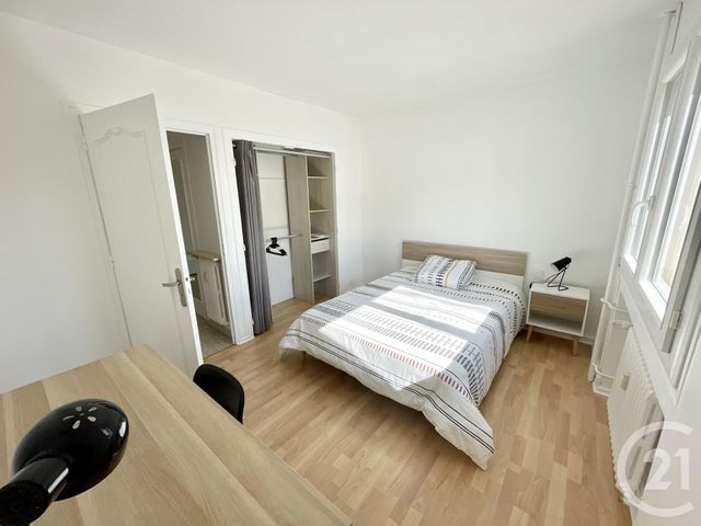 Appartement T4 à louer - 4 pièces - 75.11 m2 - ST ETIENNE - 42 - RHONE-ALPES - Century 21 Seux Immobilier