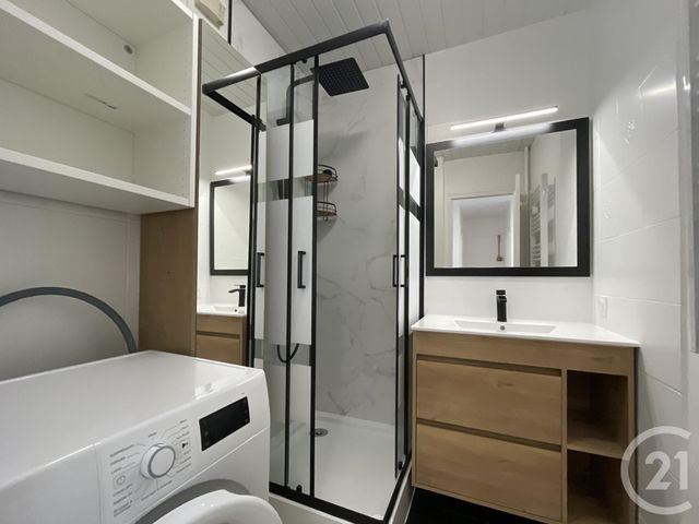 Appartement T4 à louer - 4 pièces - 75.11 m2 - ST ETIENNE - 42 - RHONE-ALPES - Century 21 Seux Immobilier