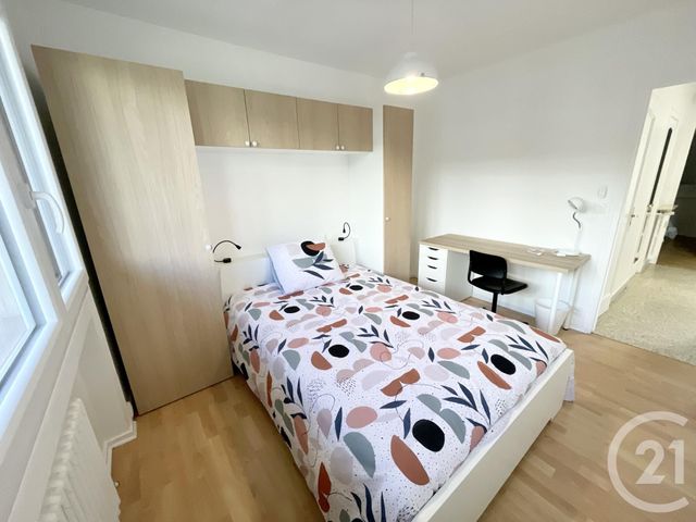 Appartement T4 à louer - 4 pièces - 75.11 m2 - ST ETIENNE - 42 - RHONE-ALPES - Century 21 Seux Immobilier