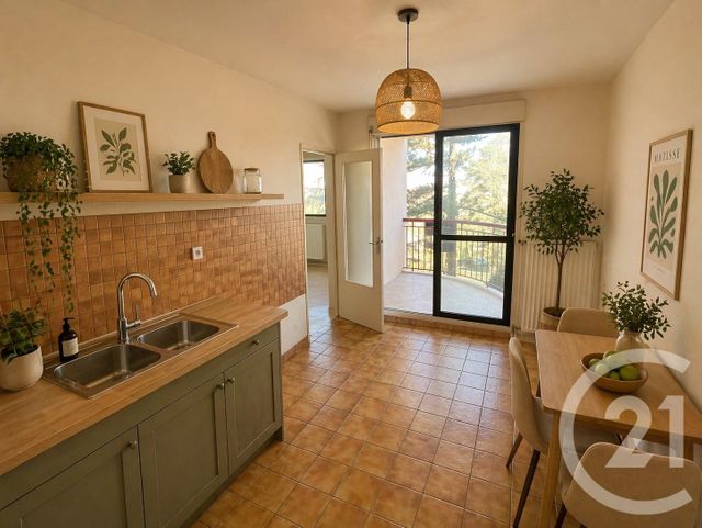 Appartement T3 à vendre - 3 pièces - 78.25 m2 - ST ETIENNE - 42 - RHONE-ALPES - Century 21 Seux Immobilier