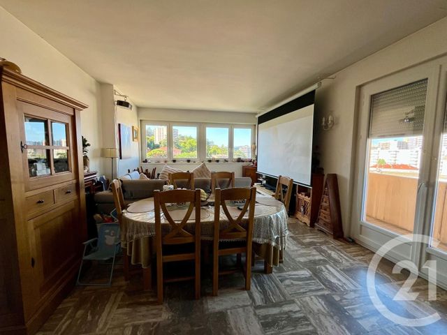 Appartement F5 à vendre - 5 pièces - 105.0 m2 - ST ETIENNE - 42 - RHONE-ALPES - Century 21 Seux Immobilier