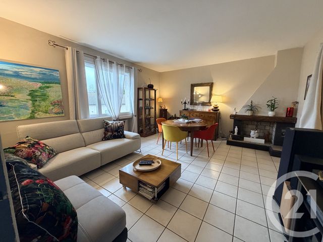 Appartement à vendre - 4 pièces - 96.59 m2 - ST GENEST LERPT - 42 - RHONE-ALPES - Century 21 Seux Immobilier