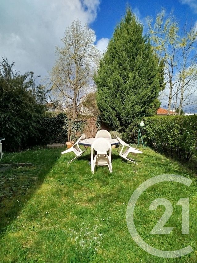 Appartement à vendre - 4 pièces - 96.59 m2 - ST GENEST LERPT - 42 - RHONE-ALPES - Century 21 Seux Immobilier