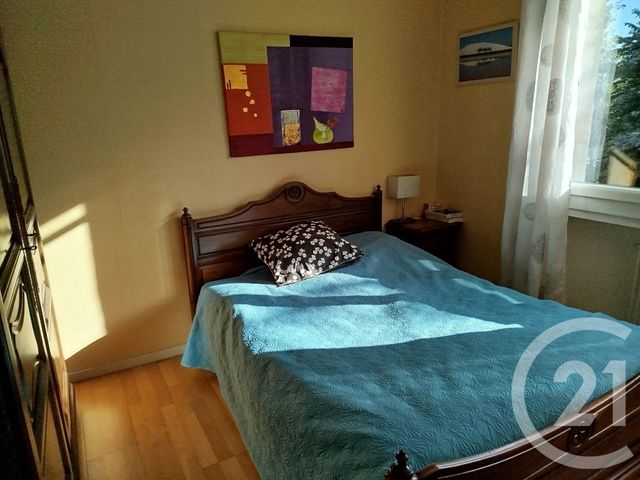 Appartement F5 à vendre - 4 pièces - 96.59 m2 - ST GENEST LERPT - 42 - RHONE-ALPES - Century 21 Seux Immobilier