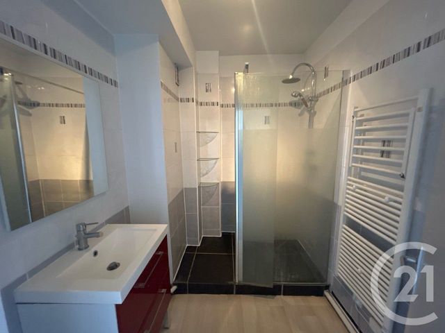 Appartement F3 à louer - 3 pièces - 68.0 m2 - ST ETIENNE - 42 - RHONE-ALPES - Century 21 Seux Immobilier