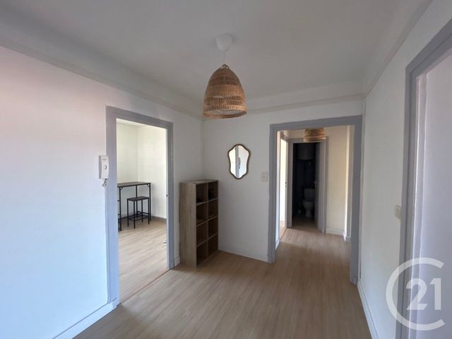 Appartement F3 à louer - 3 pièces - 68.0 m2 - ST ETIENNE - 42 - RHONE-ALPES - Century 21 Seux Immobilier