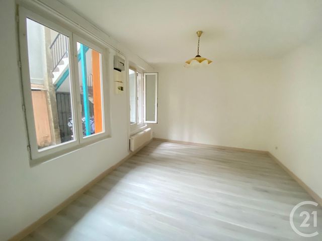 Appartement T3 à louer - 3 pièces - 58.03 m2 - ST ETIENNE - 42 - RHONE-ALPES - Century 21 Seux Immobilier