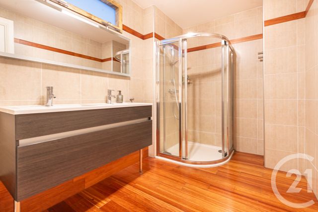 Appartement F3 à vendre - 3 pièces - 97.0 m2 - ST ETIENNE - 42 - RHONE-ALPES - Century 21 Seux Immobilier