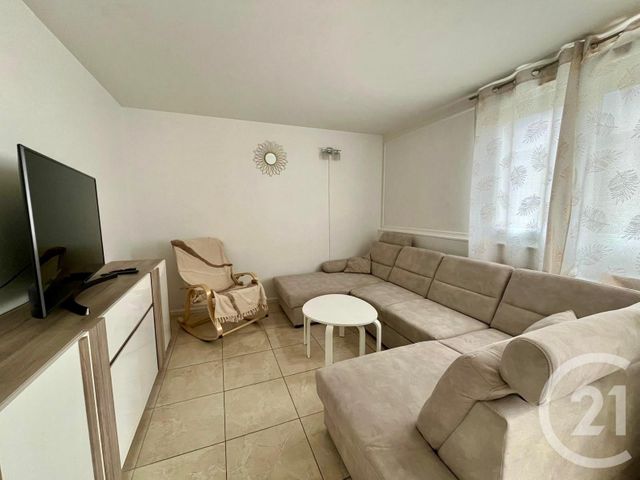 Appartement F6 à vendre - 6 pièces - 111.0 m2 - ST ETIENNE - 42 - RHONE-ALPES - Century 21 Seux Immobilier