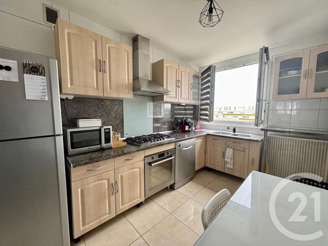 Appartement F6 à vendre - 6 pièces - 111.0 m2 - ST ETIENNE - 42 - RHONE-ALPES - Century 21 Seux Immobilier