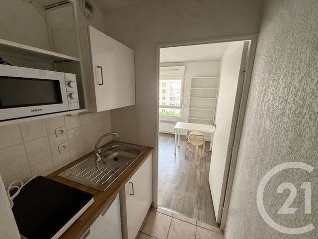 Appartement F1 à louer - 1 pièce - 19.0 m2 - ST ETIENNE - 42 - RHONE-ALPES - Century 21 Seux Immobilier
