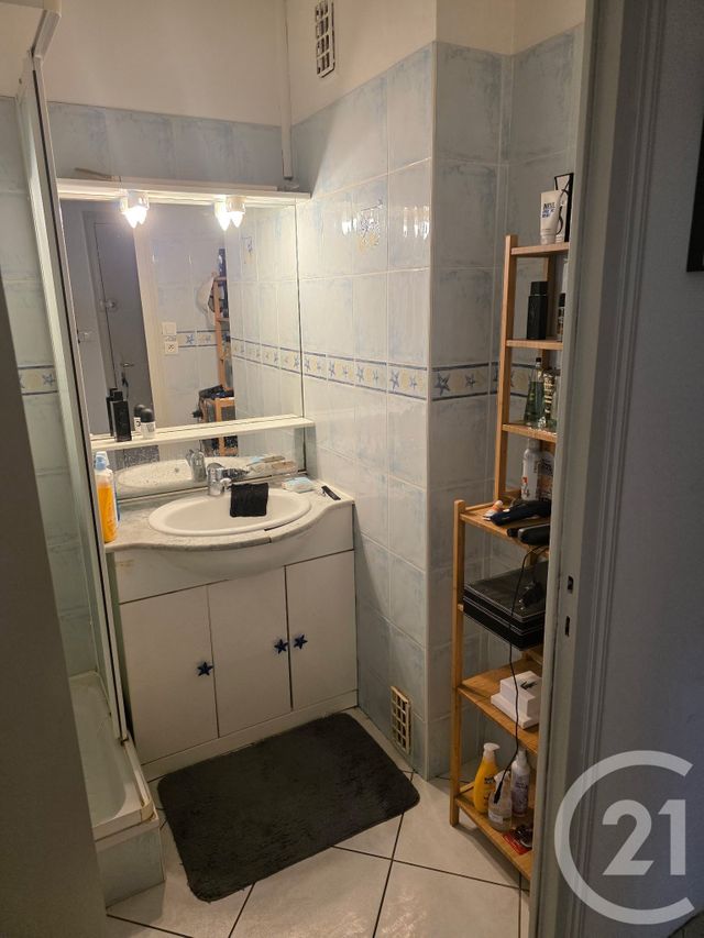 Appartement F2 à vendre - 2 pièces - 42.0 m2 - ST ETIENNE - 42 - RHONE-ALPES - Century 21 Seux Immobilier
