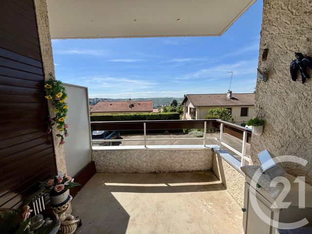 Appartement à vendre - 3 pièces - 74.25 m2 - ST PRIEST EN JAREZ - 42 - RHONE-ALPES - Century 21 Seux Immobilier