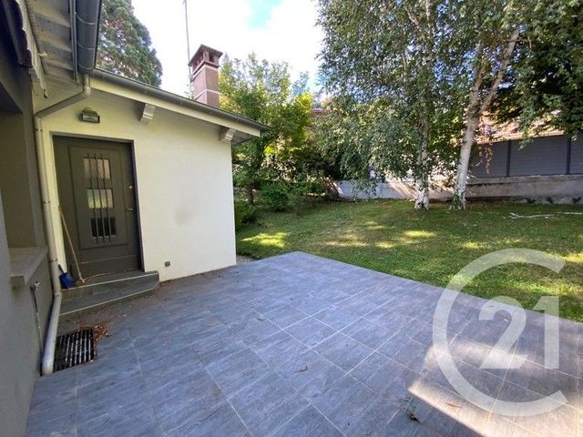 maison à louer - 6 pièces - 162.5 m2 - ST ETIENNE - 42 - RHONE-ALPES - Century 21 Seux Immobilier