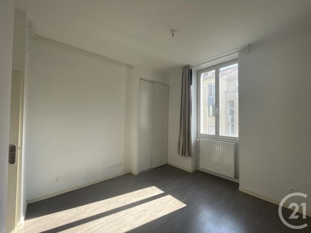Appartement F3 à louer - 3 pièces - 60.36 m2 - ST ETIENNE - 42 - RHONE-ALPES - Century 21 Seux Immobilier