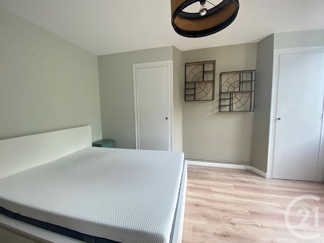 Appartement T3 à louer - 3 pièces - 77.8 m2 - ST ETIENNE - 42 - RHONE-ALPES - Century 21 Seux Immobilier