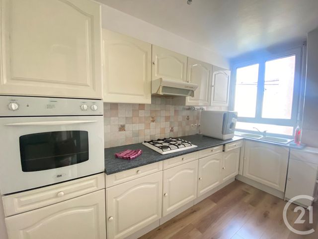 Appartement T3 à louer - 3 pièces - 77.8 m2 - ST ETIENNE - 42 - RHONE-ALPES - Century 21 Seux Immobilier