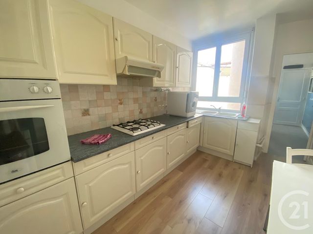 Appartement T3 à louer - 3 pièces - 77.8 m2 - ST ETIENNE - 42 - RHONE-ALPES - Century 21 Seux Immobilier