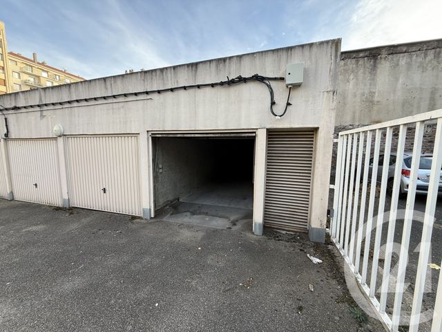 parking à louer - 24.0 m2 - ST ETIENNE - 42 - RHONE-ALPES - Century 21 Seux Immobilier