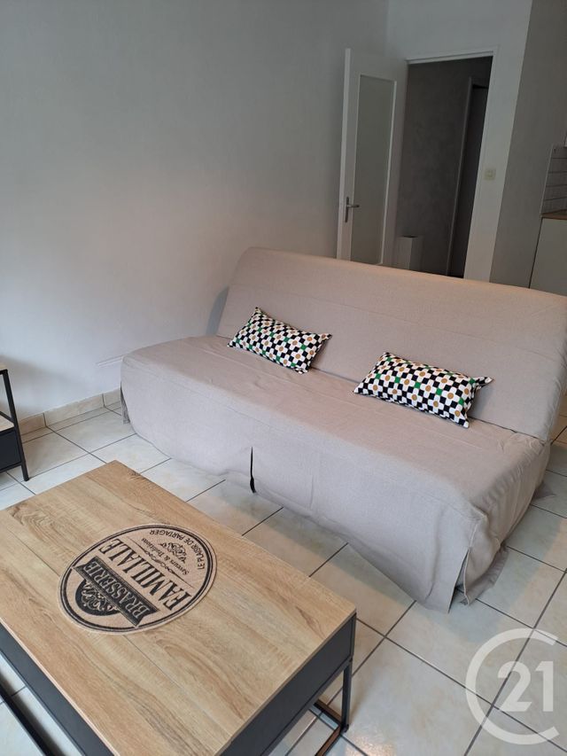Appartement Studio à vendre - 1 pièce - 30.0 m2 - ST ETIENNE - 42 - RHONE-ALPES - Century 21 Seux Immobilier