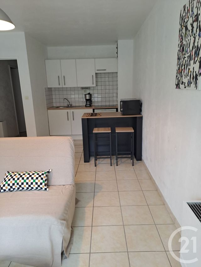 Appartement Studio à vendre - 1 pièce - 30.0 m2 - ST ETIENNE - 42 - RHONE-ALPES - Century 21 Seux Immobilier