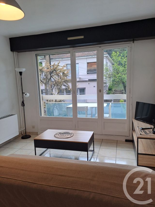 Appartement Studio à vendre - 1 pièce - 30.0 m2 - ST ETIENNE - 42 - RHONE-ALPES - Century 21 Seux Immobilier