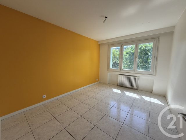 Appartement F3 à vendre - 3 pièces - 72.18 m2 - UNIEUX - 42 - RHONE-ALPES - Century 21 Seux Immobilier