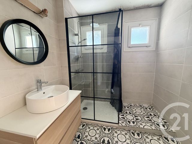 Appartement F3 à vendre - 3 pièces - 72.18 m2 - UNIEUX - 42 - RHONE-ALPES - Century 21 Seux Immobilier