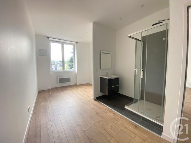 Appartement T3 à louer - 3 pièces - 55.93 m2 - ST ETIENNE - 42 - RHONE-ALPES - Century 21 Seux Immobilier
