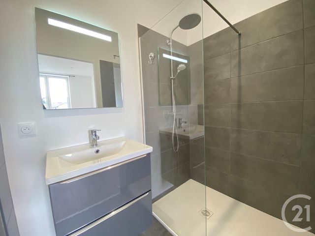 Appartement T3 à louer - 3 pièces - 55.93 m2 - ST ETIENNE - 42 - RHONE-ALPES - Century 21 Seux Immobilier