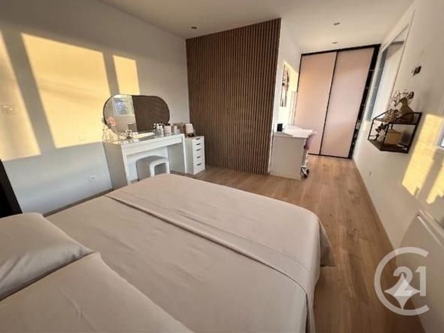 maison à vendre - 6 pièces - 194.0 m2 - ST JUST ST RAMBERT - 42 - RHONE-ALPES - Century 21 Seux Immobilier