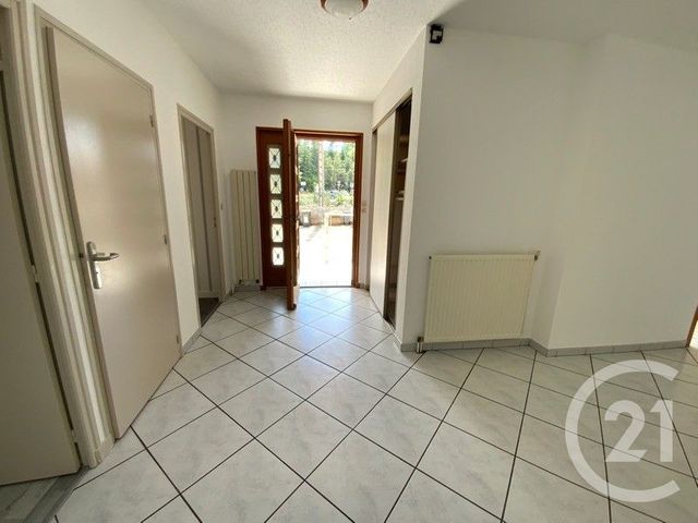 Appartement T4 à louer - 4 pièces - 104.54 m2 - ST JEAN BONNEFONDS - 42 - RHONE-ALPES - Century 21 Seux Immobilier