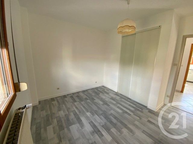 Appartement T4 à louer - 4 pièces - 104.54 m2 - ST JEAN BONNEFONDS - 42 - RHONE-ALPES - Century 21 Seux Immobilier
